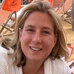 Dr. Bernadette Maiwald