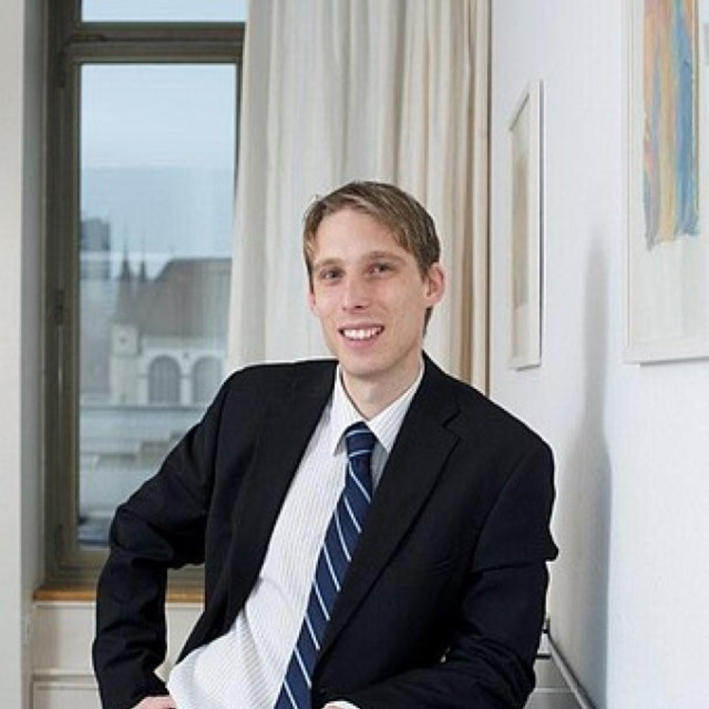 Dr. Roger König Rechtsanwalt (LL.M. Paris 1) / Betriebsökonom FH König Rechtsanwalt XING