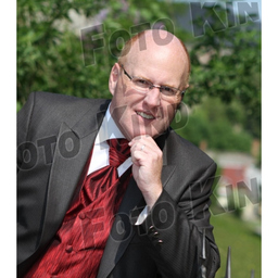 Uwe Abraham