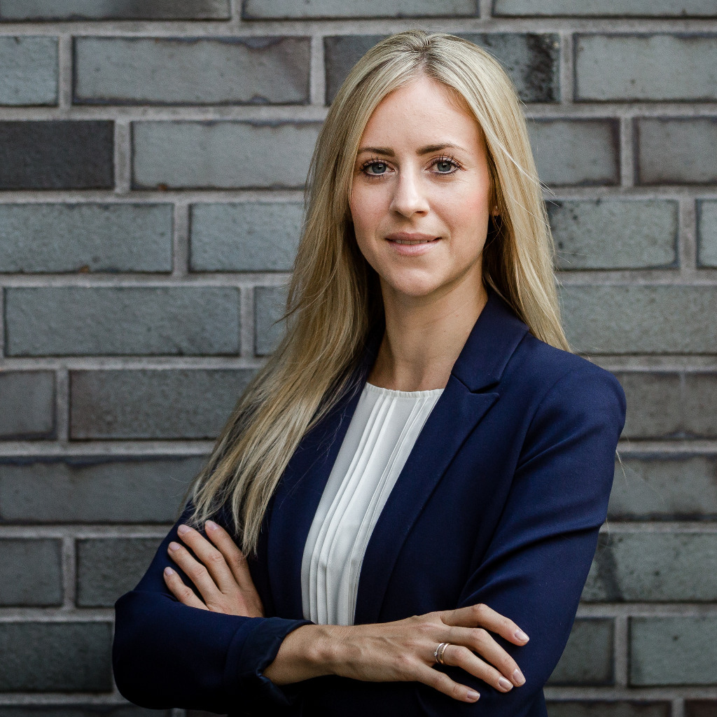 laura-bienek-steuerberaterin-fachberaterin-f-r-internationales