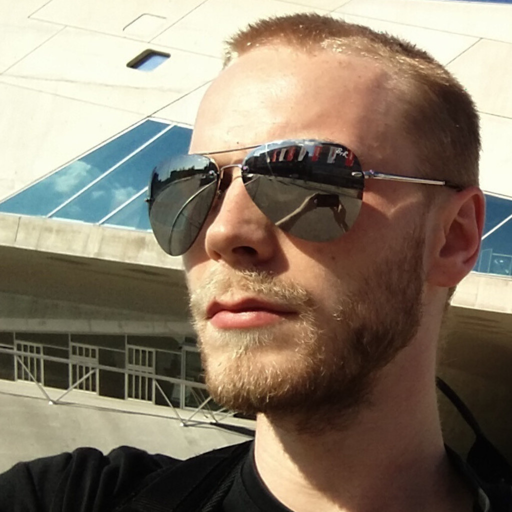 Christopher Müller Founder AwesomeEcosystem XING