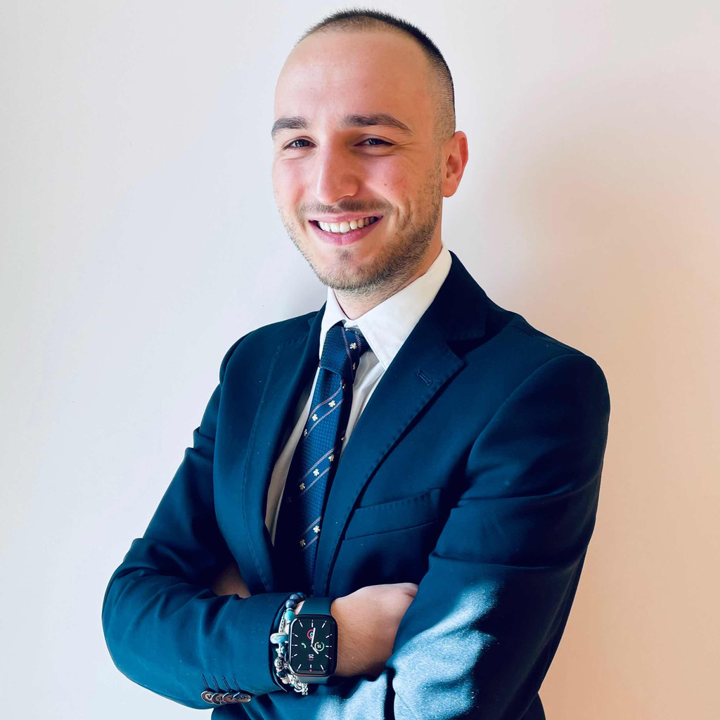Antonio Candela Business Analyst Ernest & Young XING