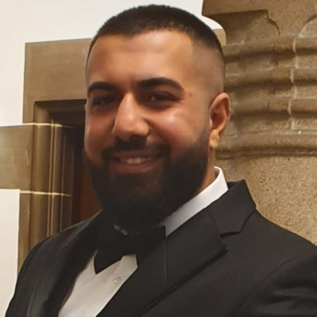 Hakan Dogan Versandmitarbeiter Amazon XING