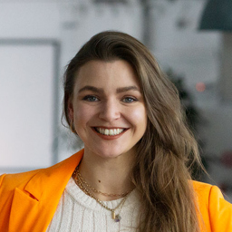 Jacqueline Uhl