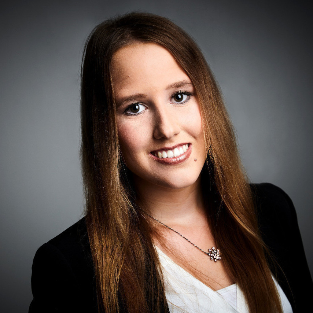 Jennifer Böer Marketing/Assistenz Geschäftsleitung