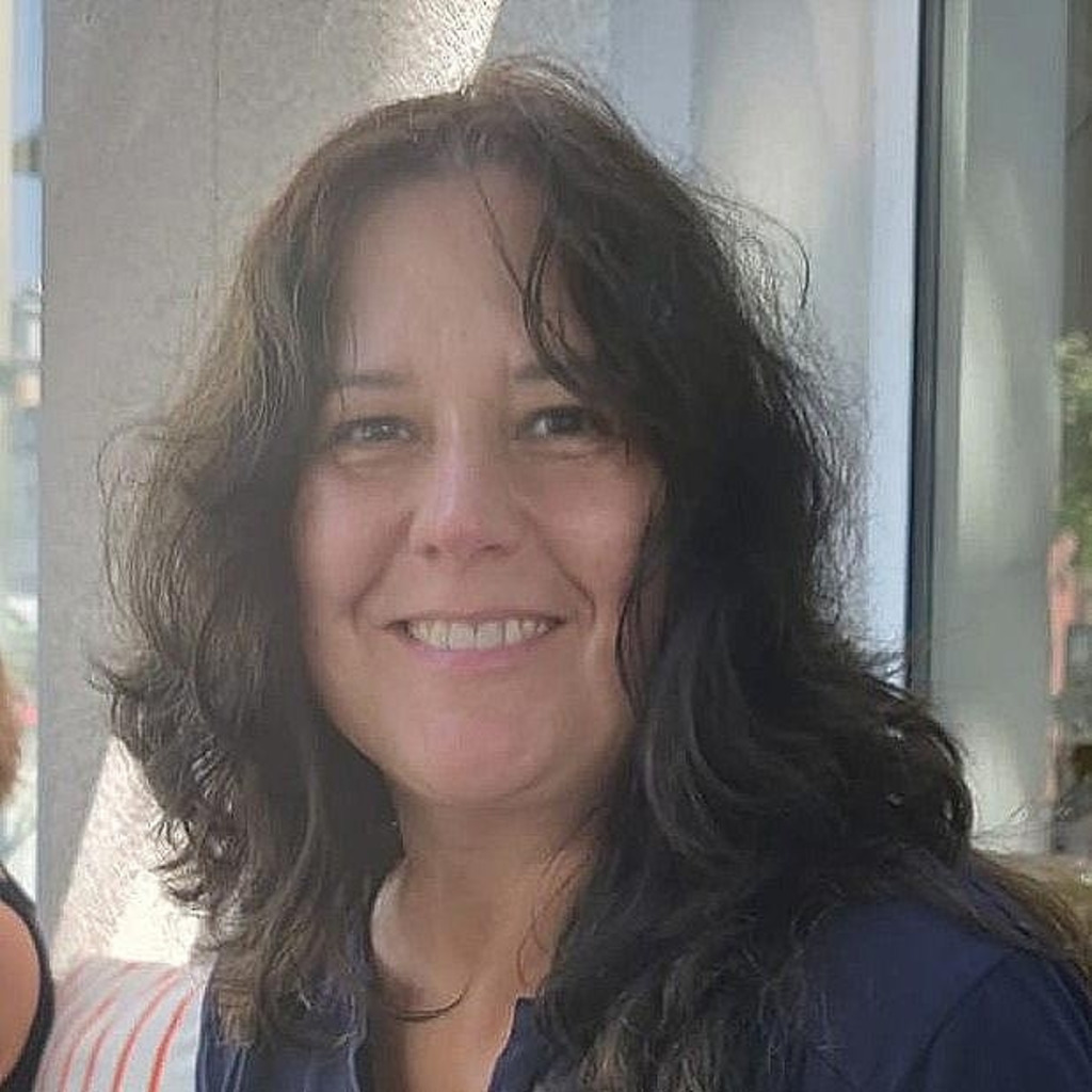 Susanne Becker Administration & Finance OCS XING