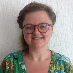 Dr. Patrycja Kniejska