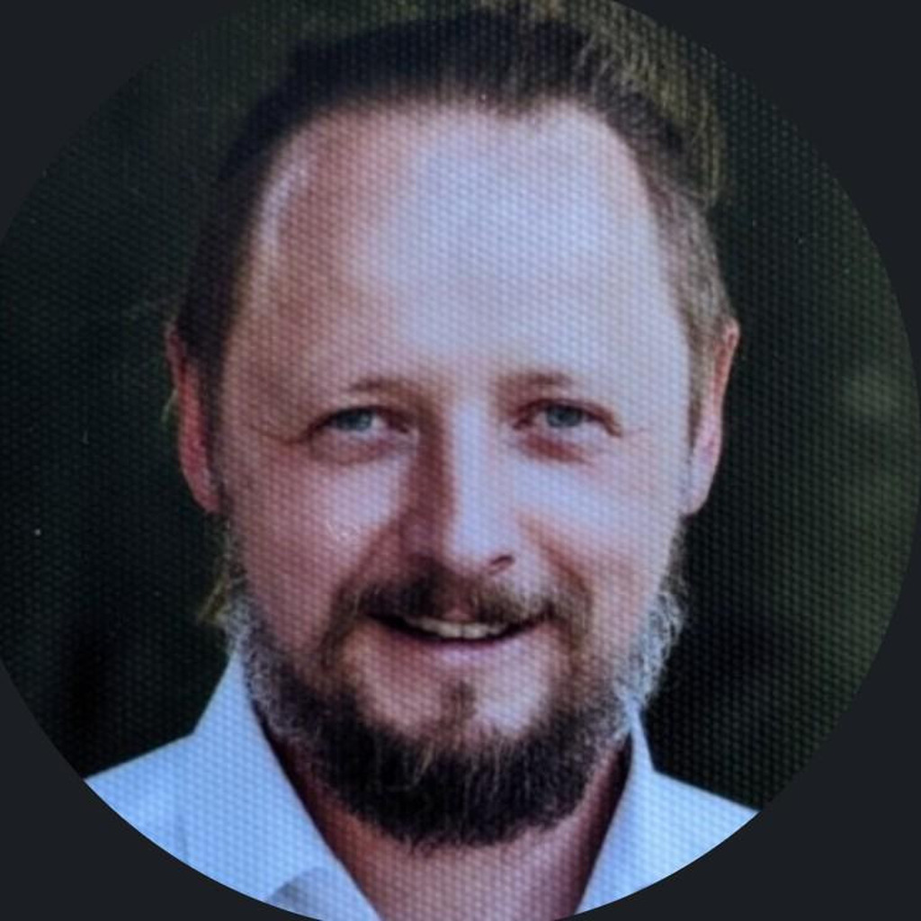 Marcin Sanecki - Senior Technical Project Manager Cloud - Red Hat | XING