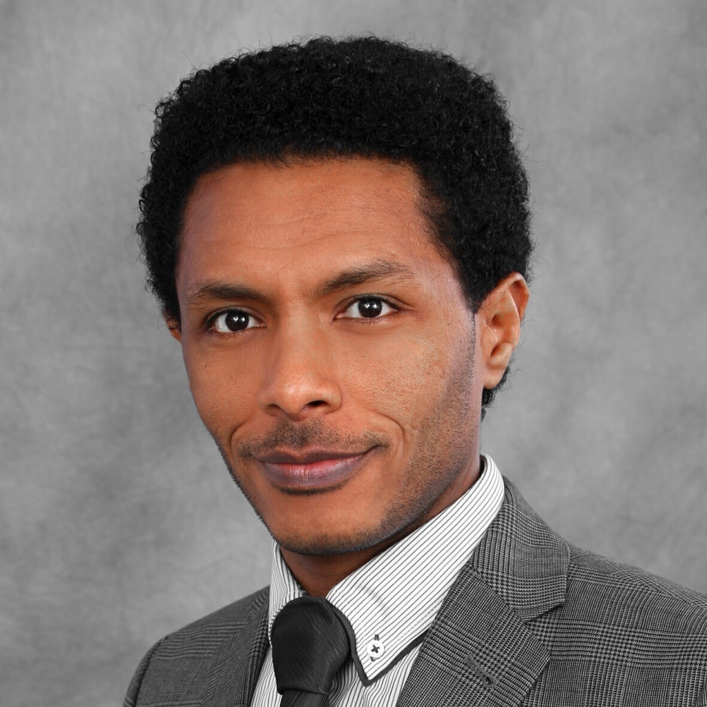 Dr. Kaleb Yared Projektmanagement und Produktentwicklung Holcim