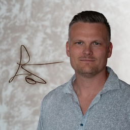 Simon Löw