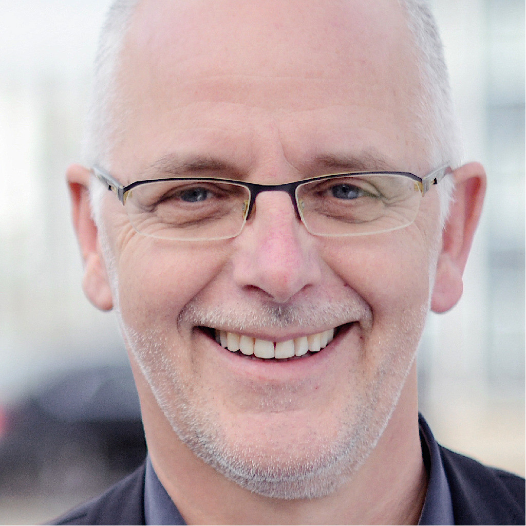 Søren Link Geschäftsführer / CEO VIVA Stiftung gGmbH XING