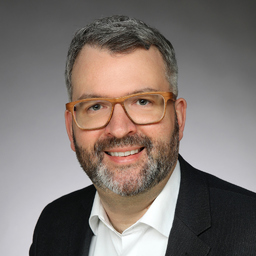 Dr. Florian Kiuntke