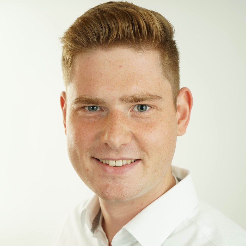 Maximilian Edler Technischer Vertriebsinnendienst Bruynzeel Storage