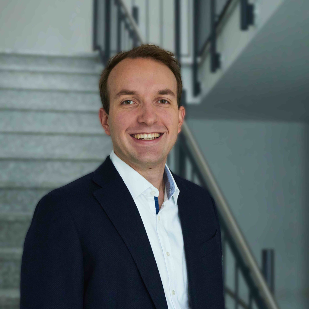 Sebastian Ottmayer Project manager High Performancr Charging Network