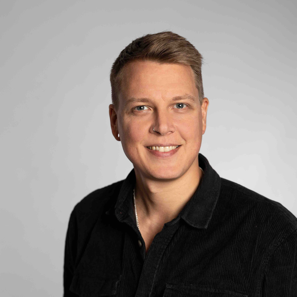 Robert Kreutzer Gebäudemanager CVJMHochschule XING