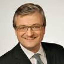 Dr. Dirk Becker