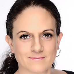 Corinna Rado