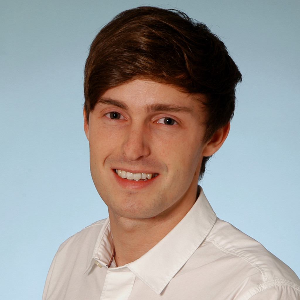 Simon Lang Produktmanager Werkzeugverwaltungssysteme KarlHeinz