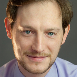 Dr. Daniel Teubner