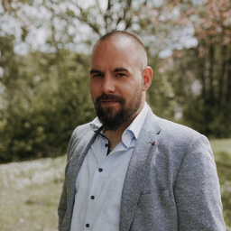 Raffael Naumann