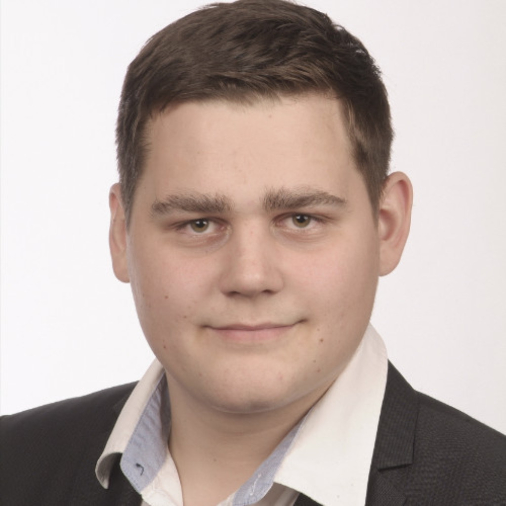 Roman Rus Junior Produktmanager TSystems XING