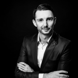 Artur Steier