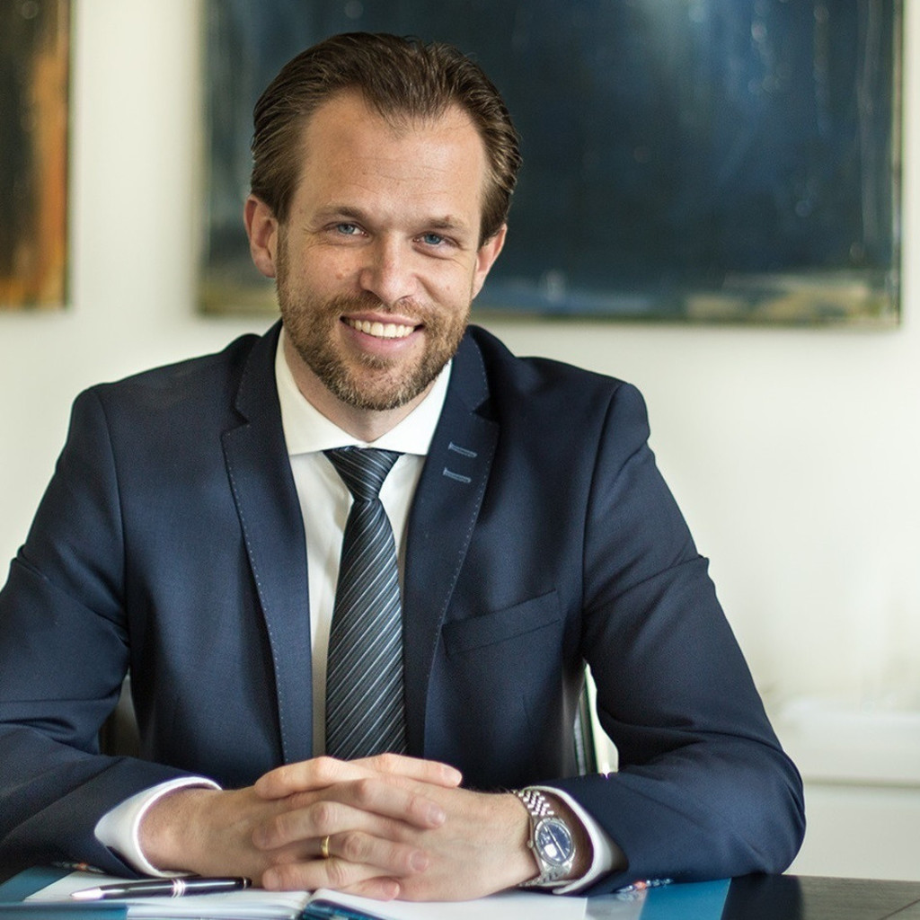 Dr. Robert K. Strecker Partner Rechtsanwalt Fachanwalt für