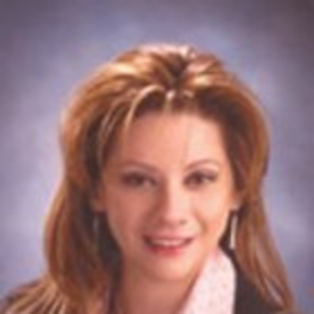 Adriana Barriga Realtor Re/Max Real Estate Center XING