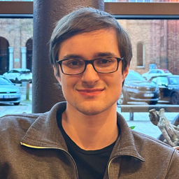 Simon Kazemi