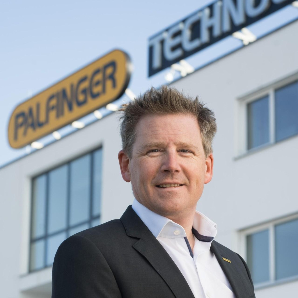 Gerhard Auer Product Line Leader SelfPropelled Lifting Solutions