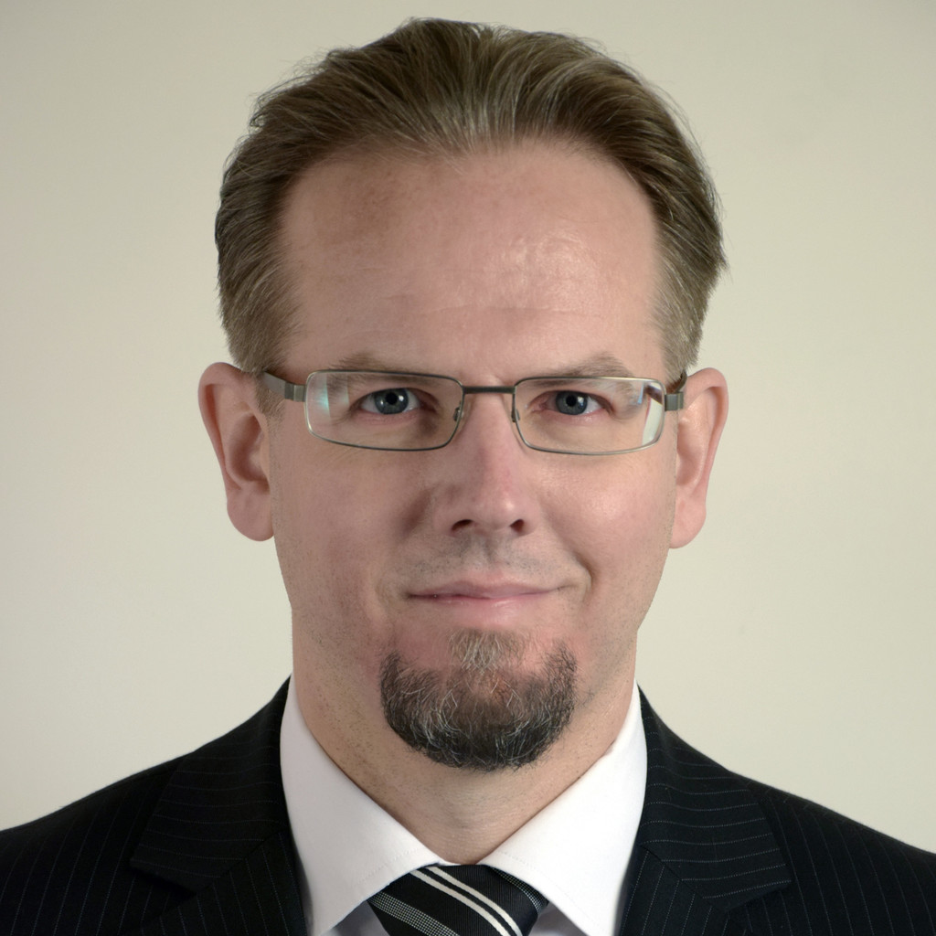 Marcus Hohloch Manager Remote Update Platform MercedesBenz AG XING