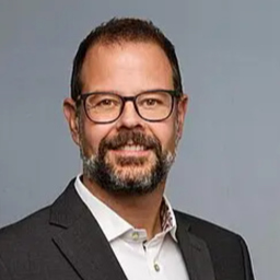 Dr. Robert Zoubek