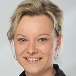 Nadine Fuchs