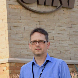 Dr. Radoslav Bucik