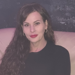 Justyna Plakolli