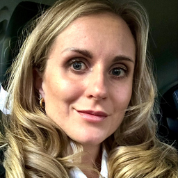 Manuela Steer