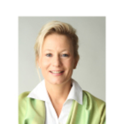 Claudia M. Zimmer