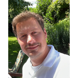 Ralf Wenker