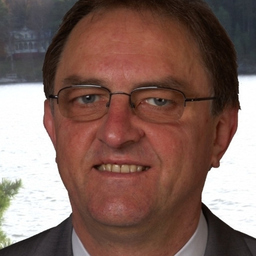 Dr. Hans Schultes