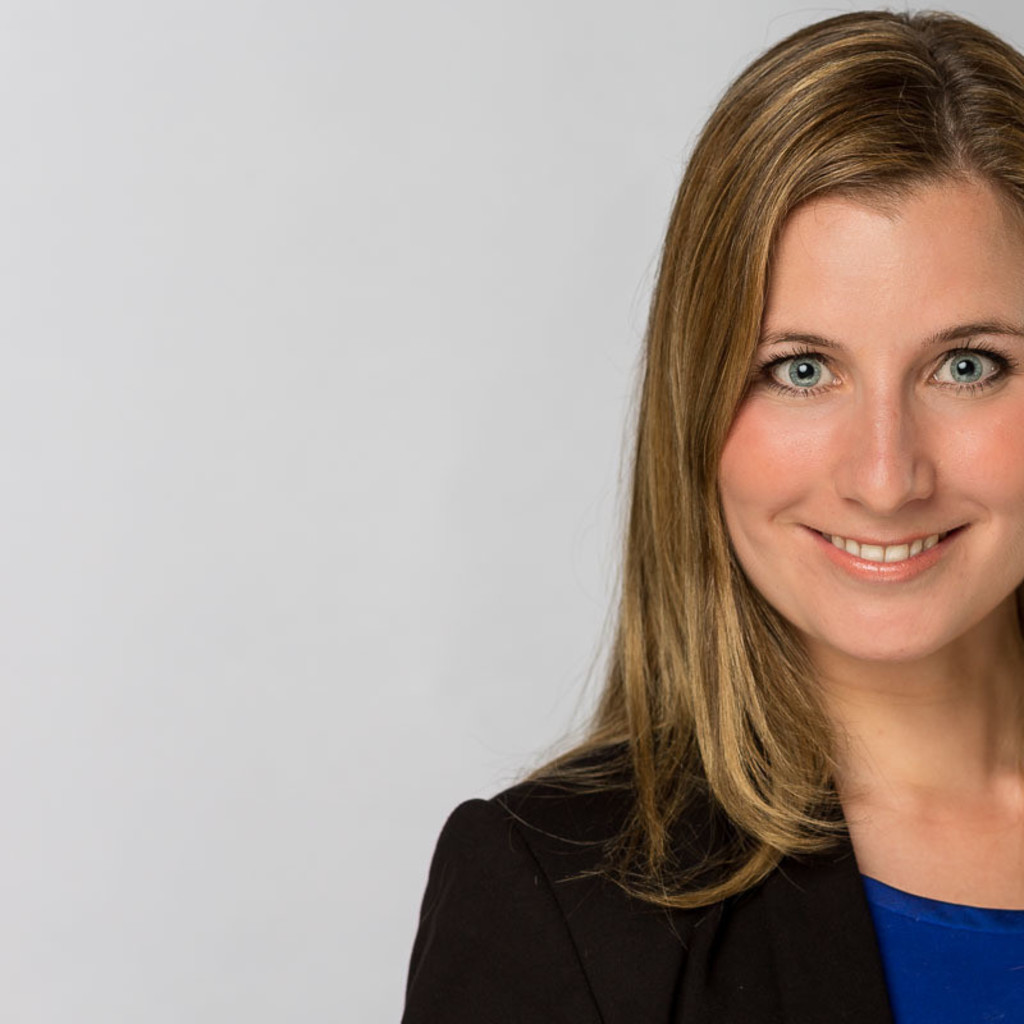 Sabrina Bognar Group Product Manager DACH + Sales Manager D