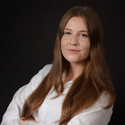 Alina Schuricht