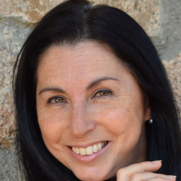 Cristina Bach Gómez