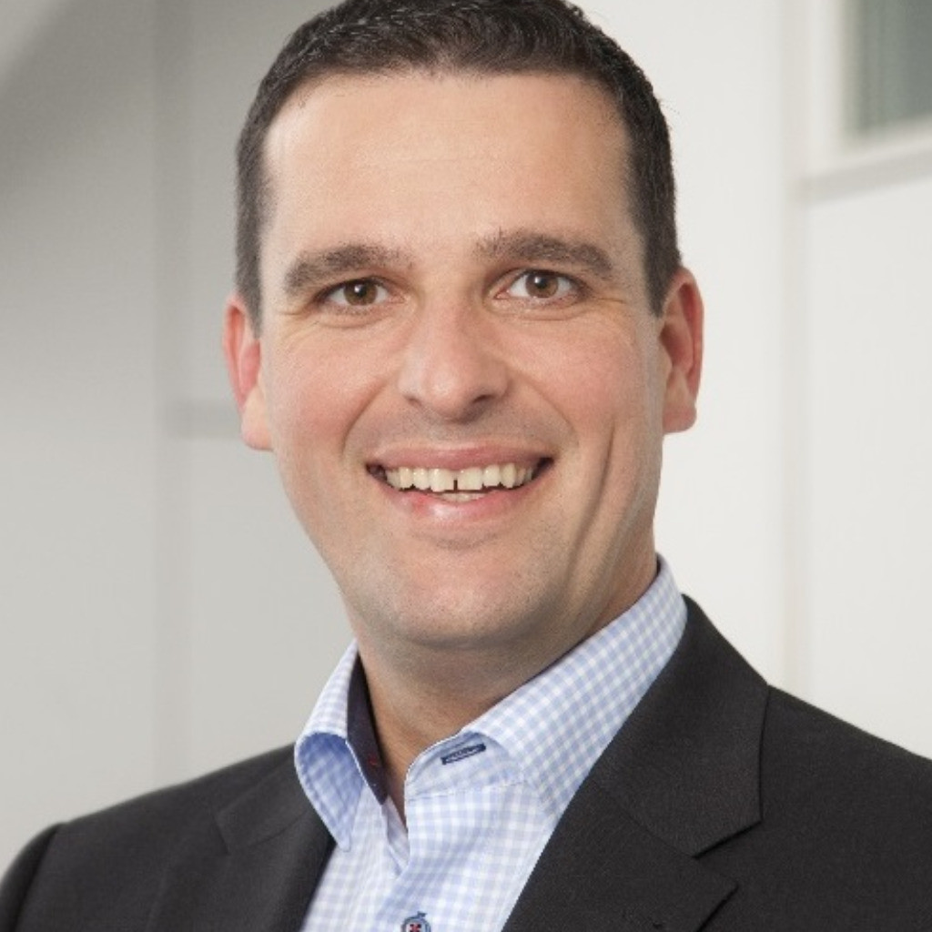 Daniel McKinney Adding value to the datacenter & edge business of our