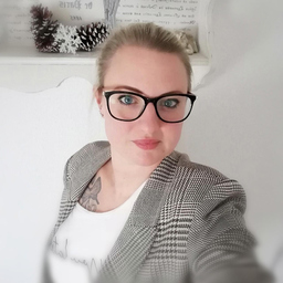 Jacqueline Van Middelkoop 