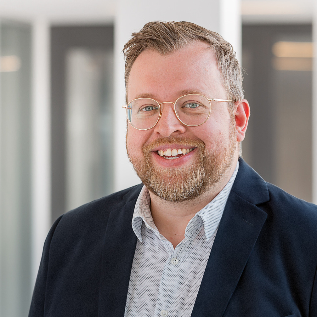 Tobias Manthey Country Manager Germany Cellularline Group XING