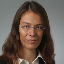 Dr. Julia Beer-Roth