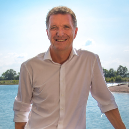 Roland Smole