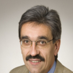 Dr. Robert van den Berg