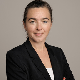 Nadia Hediger