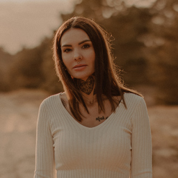 Julia Rose